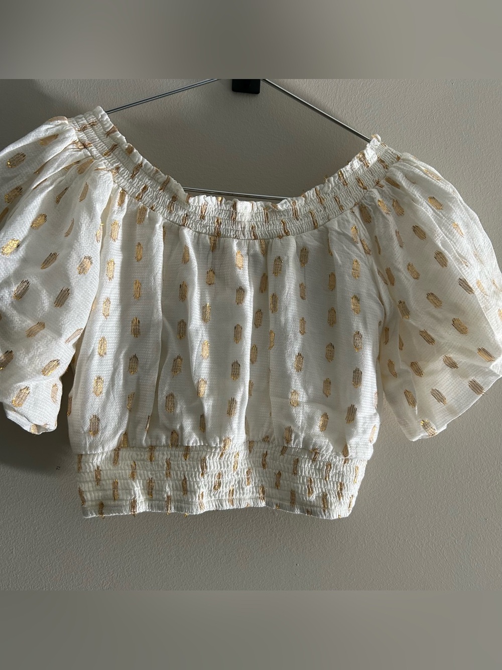 Poppy & Peonies White Crop Top with Gold Dot Trim - Picture 3 of 7